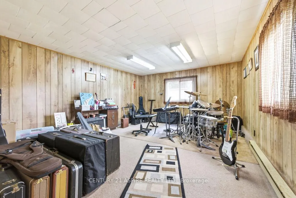 Photo 41 of 14 Wilbert Street, Petawawa — HOMEH