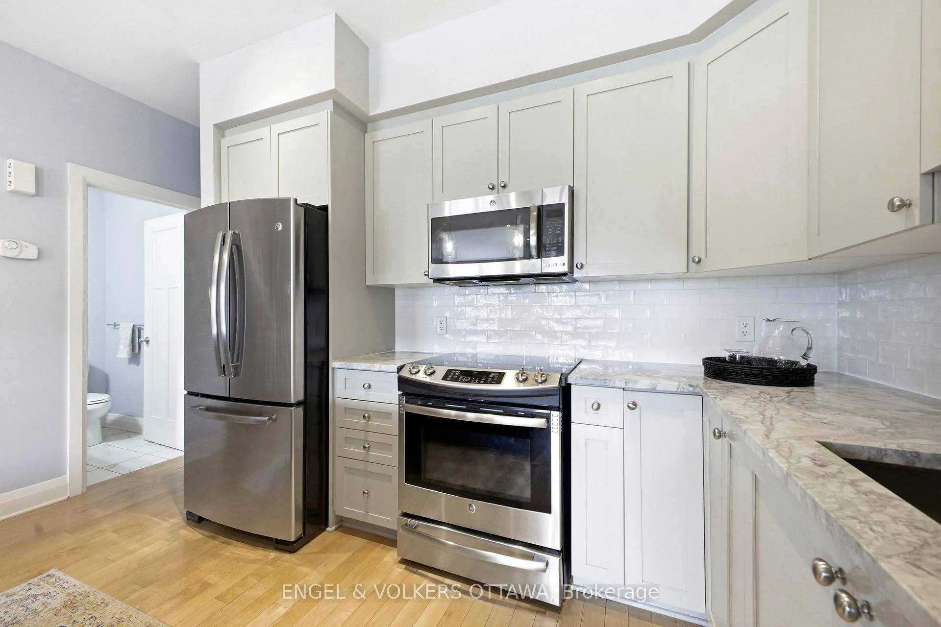 Photo 16 of 122 Nutting Crescent, Ottawa, Riverside South/Gloucester Glen — HOMEH