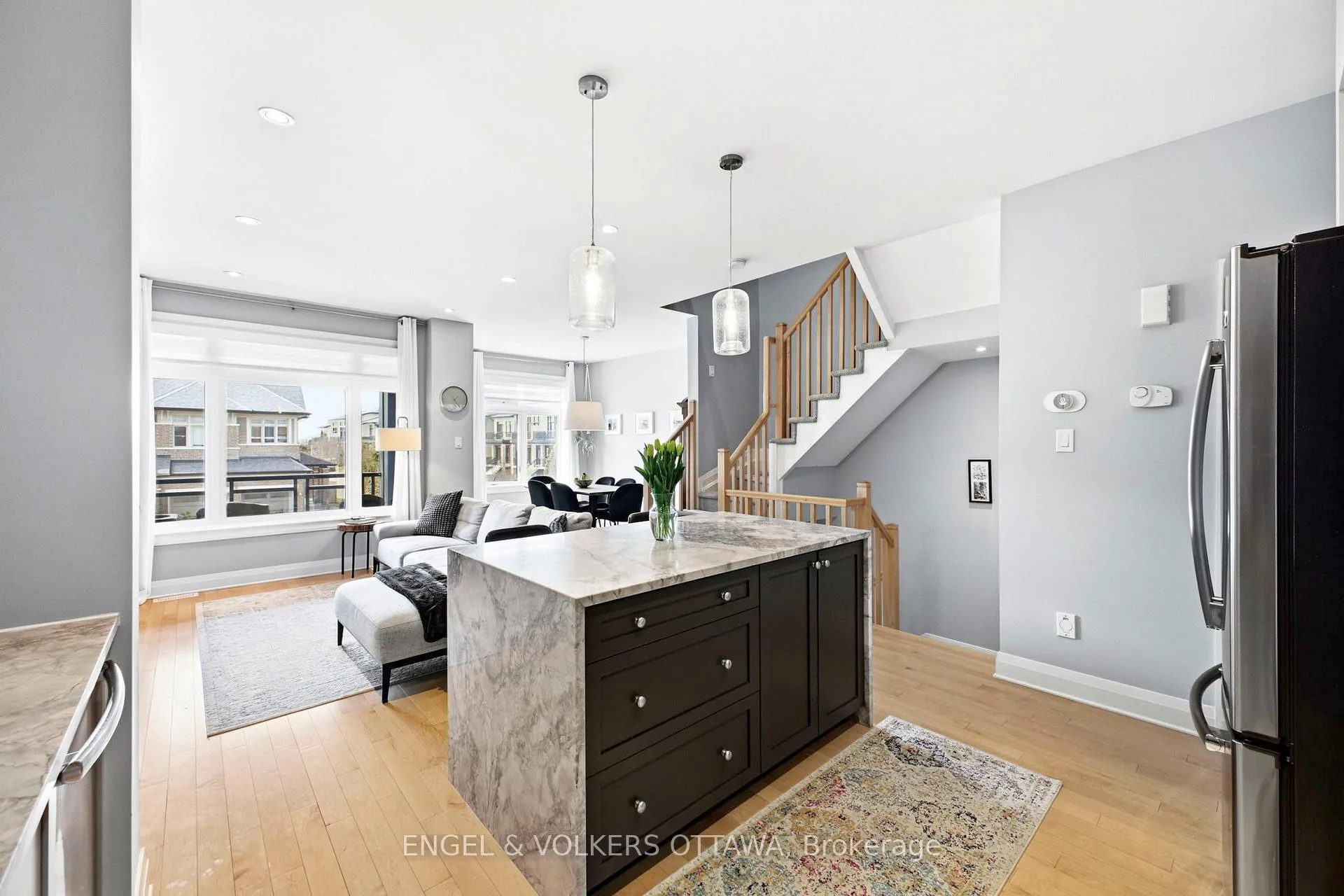 Photo 17 of 122 Nutting Crescent, Ottawa, Riverside South/Gloucester Glen — HOMEH