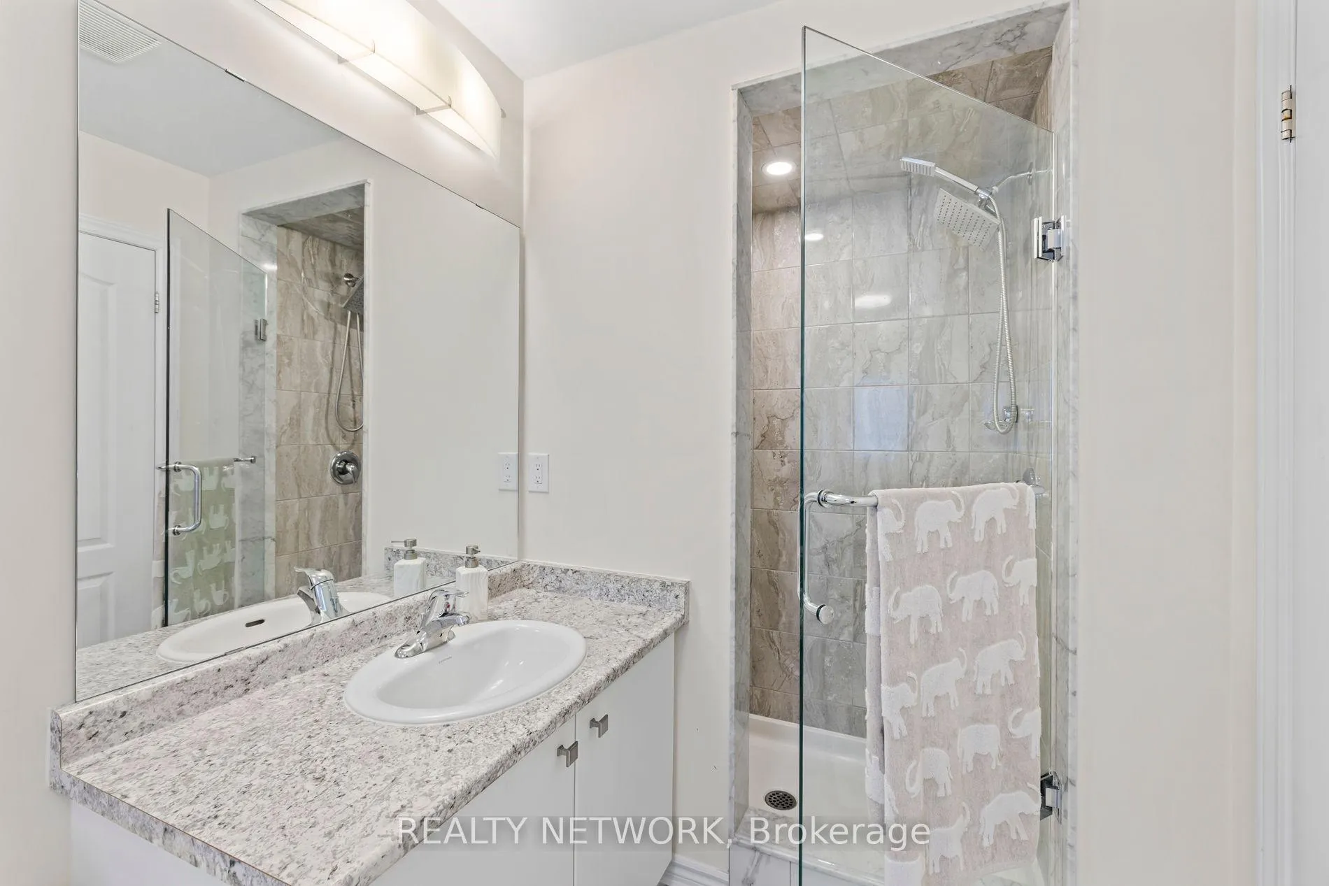 Photo 24 of 42 Concord Drive, Thorold, Rolling Meadows — HOMEH
