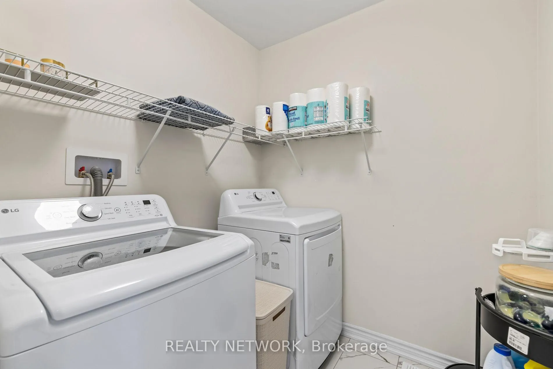 Photo 30 of 42 Concord Drive, Thorold, Rolling Meadows — HOMEH