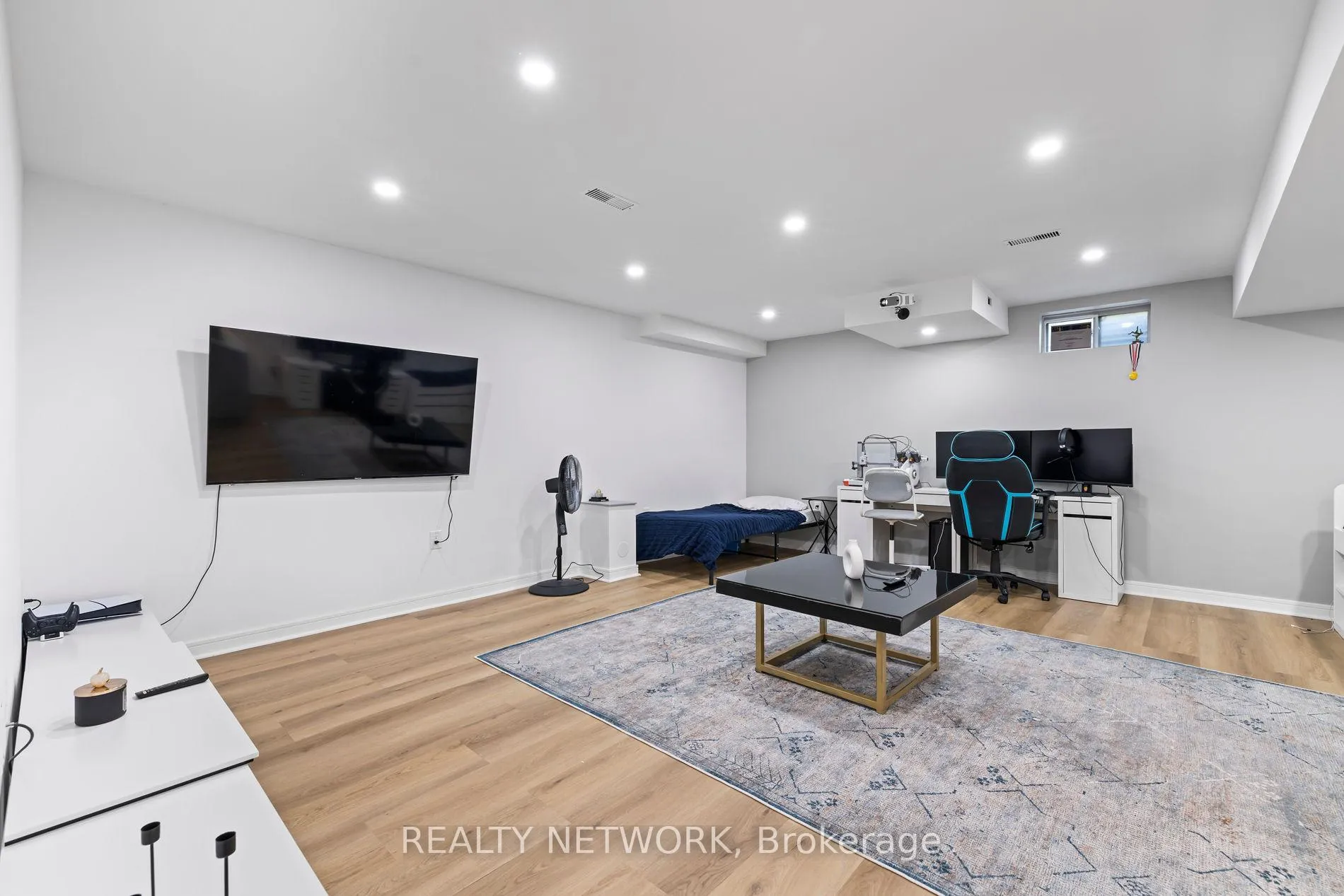 Photo 33 of 42 Concord Drive, Thorold, Rolling Meadows — HOMEH