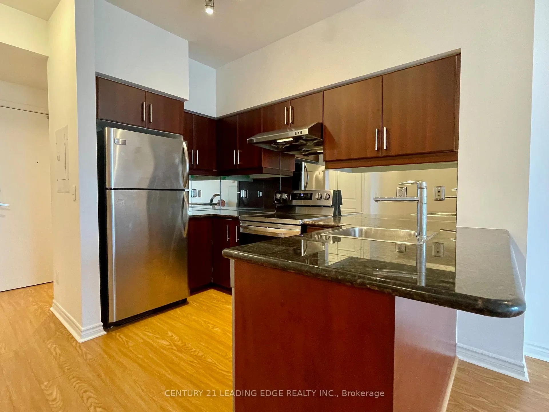 Photo 7 of Unit 1013, 2885 Bayview Avenue, North York, Bayview Village — HOMEH