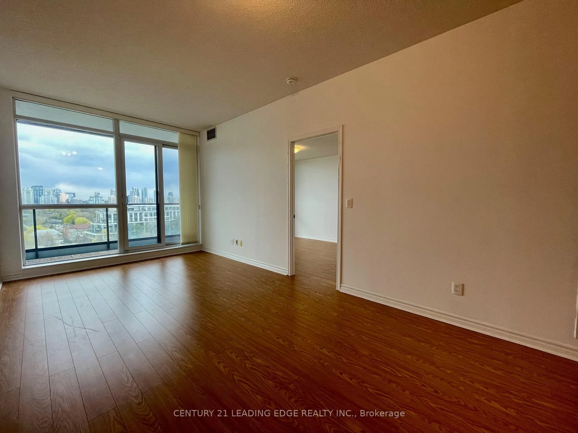 Photo 11 of Unit 1013, 2885 Bayview Avenue, North York, Bayview Village — HOMEH