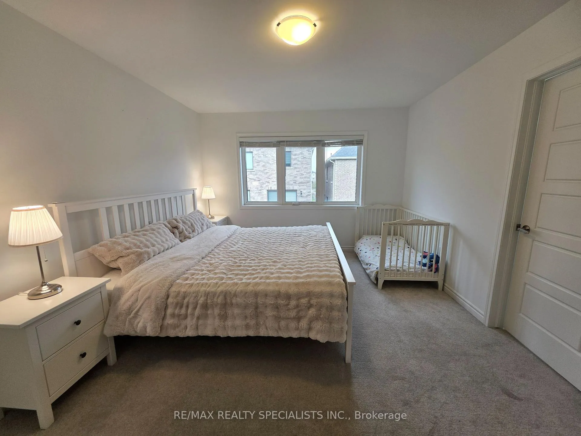 Photo 12 of 1536 Moira Crescent, Milton, Bowes — HOMEH