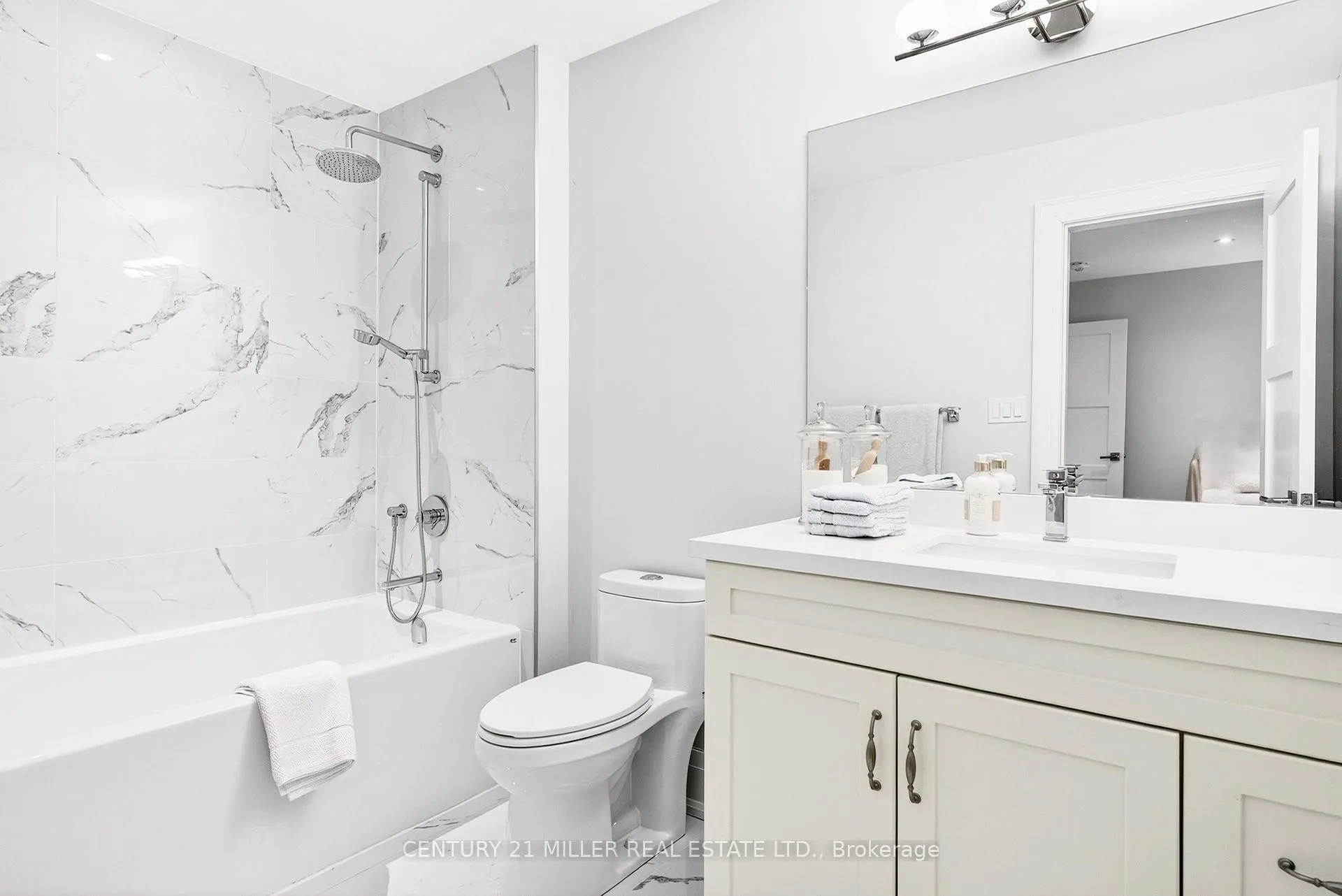 Photo 26 of 1054 Mohawk Road, Burlington, LaSalle — HOMEH