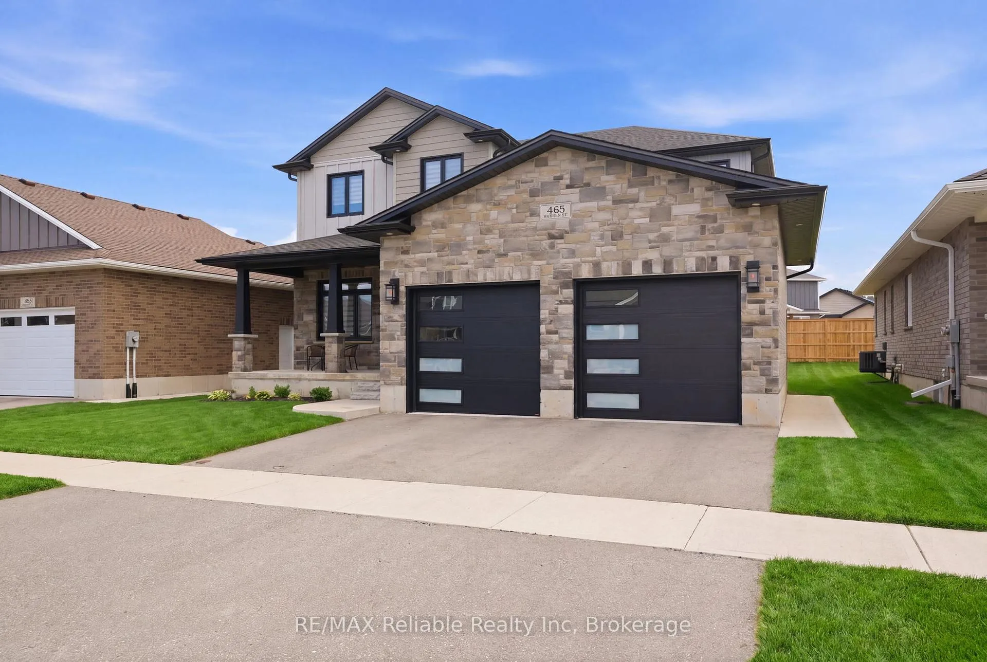 Photo 3 of 465 Warren Street, Goderich, Goderich (Town) — HOMEH