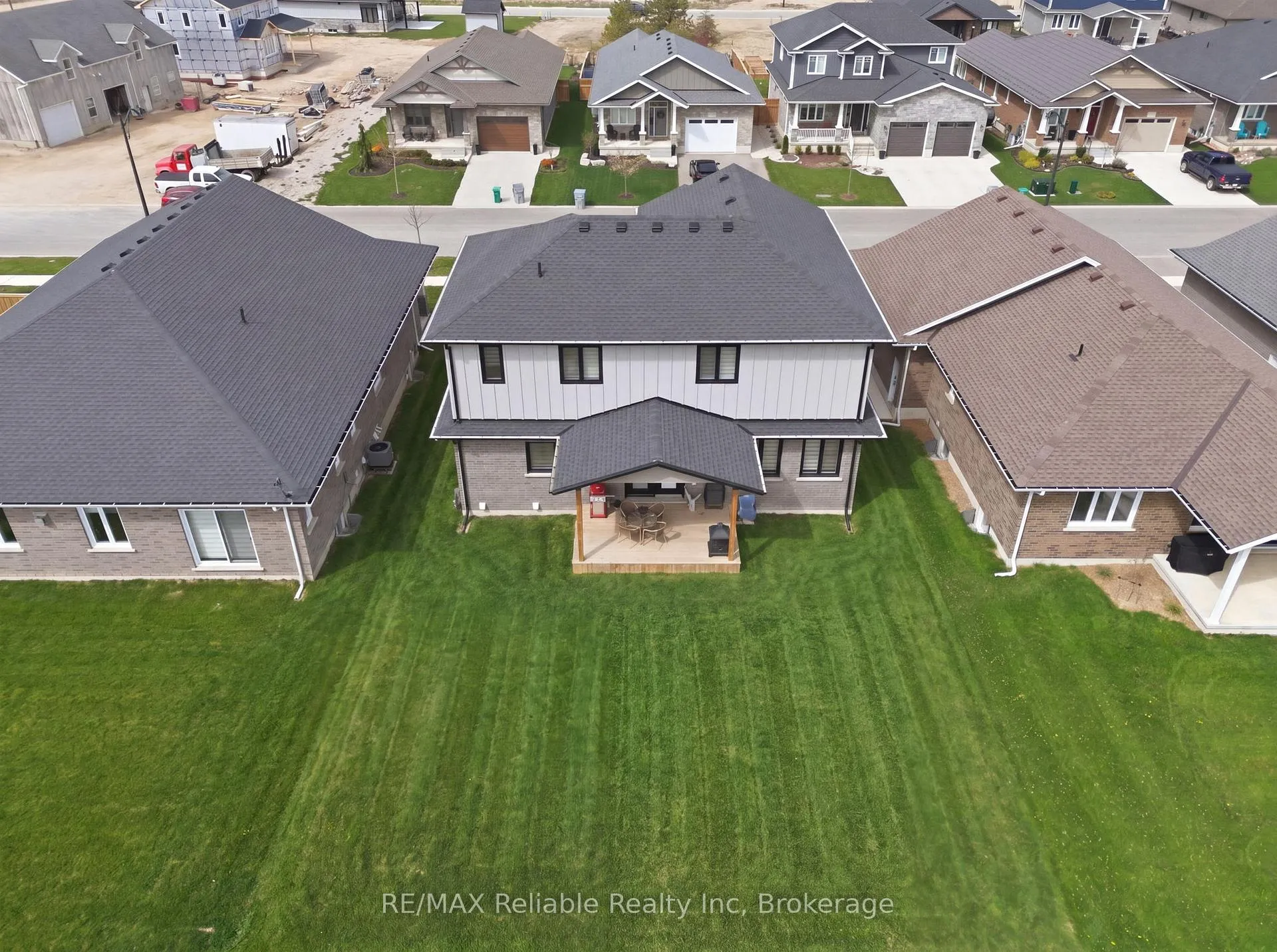 Photo 41 of 465 Warren Street, Goderich, Goderich (Town) — HOMEH