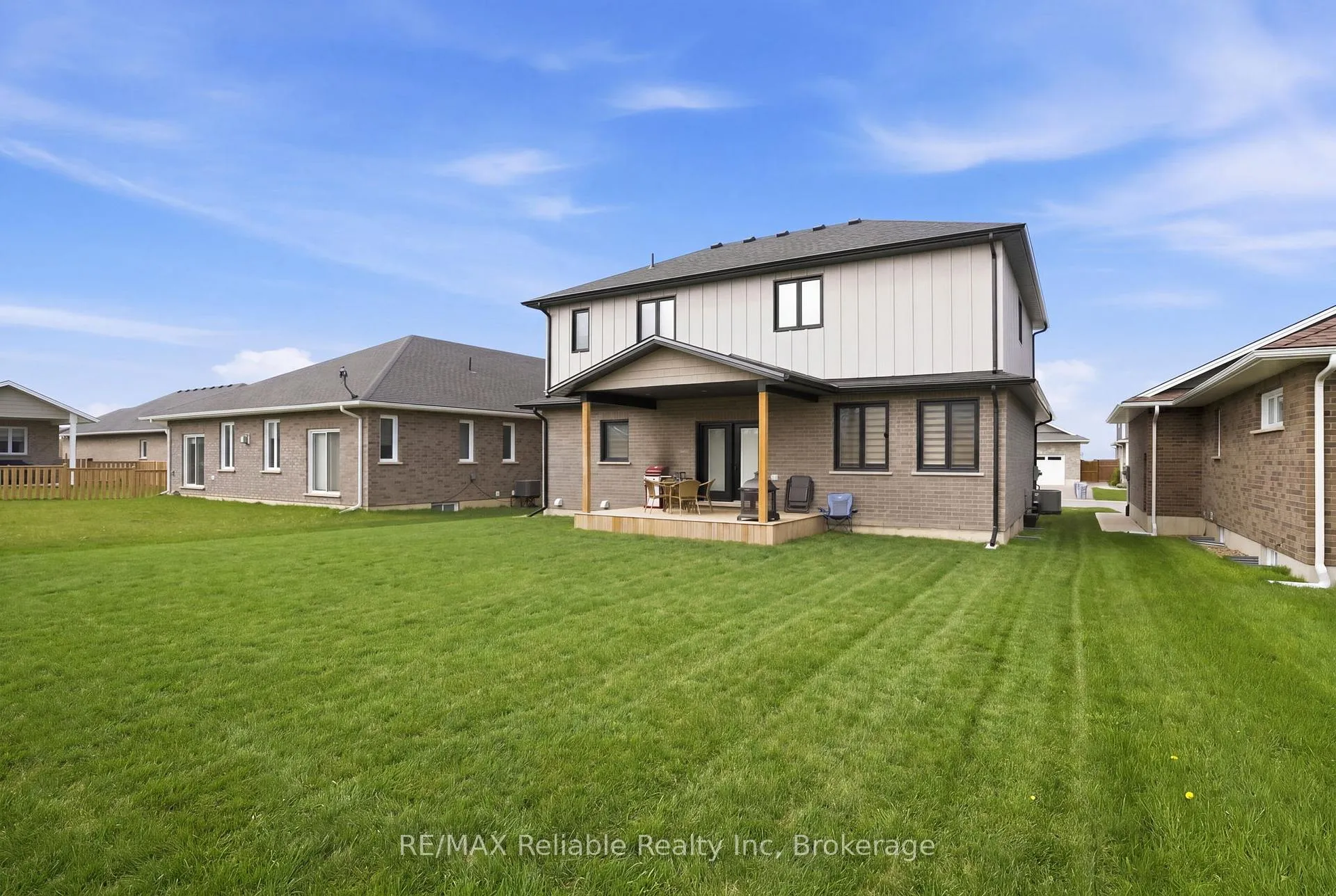 Photo 47 of 465 Warren Street, Goderich, Goderich (Town) — HOMEH