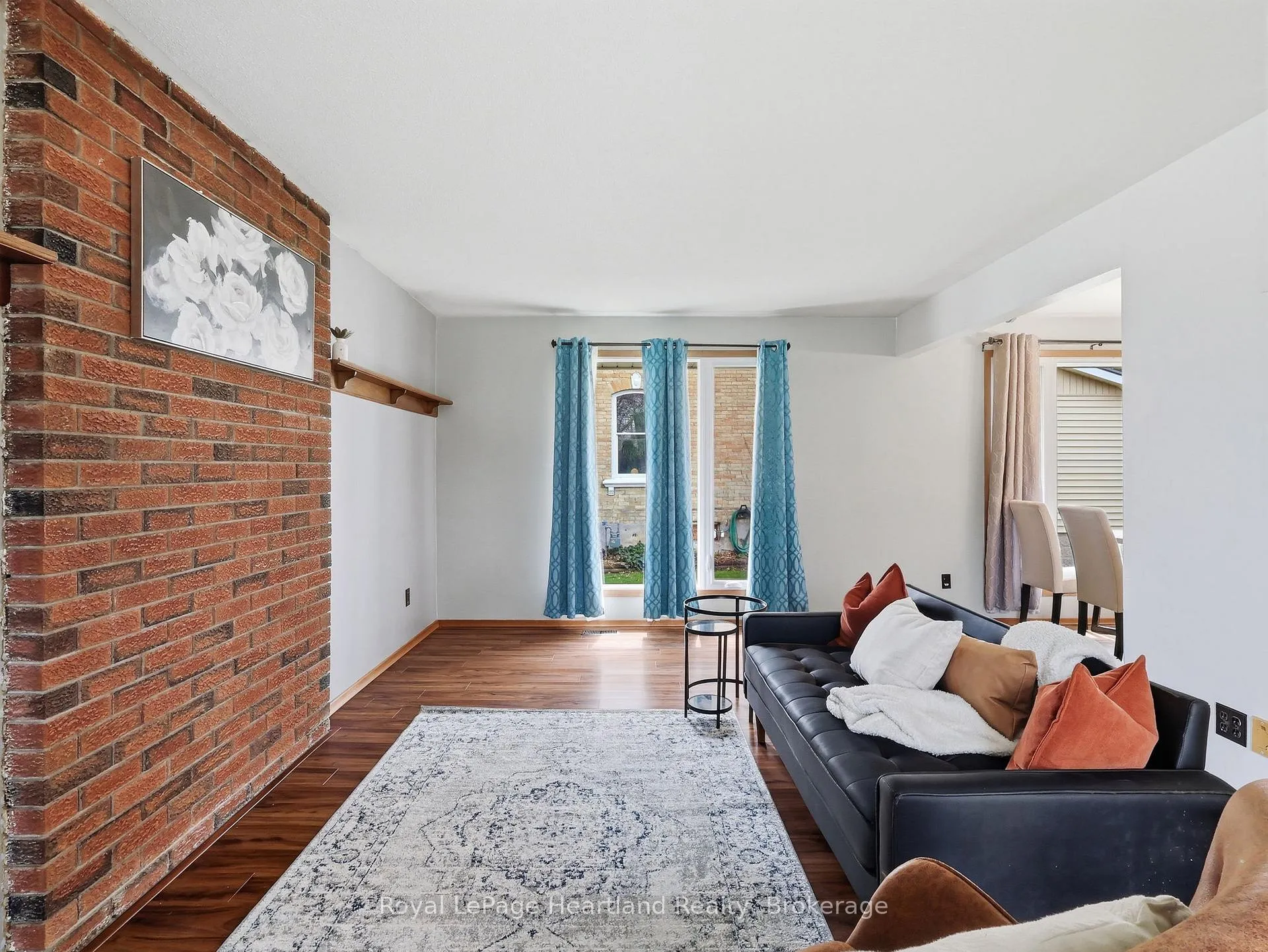 Photo 8 of 170 Queen Street S, Minto — HOMEH