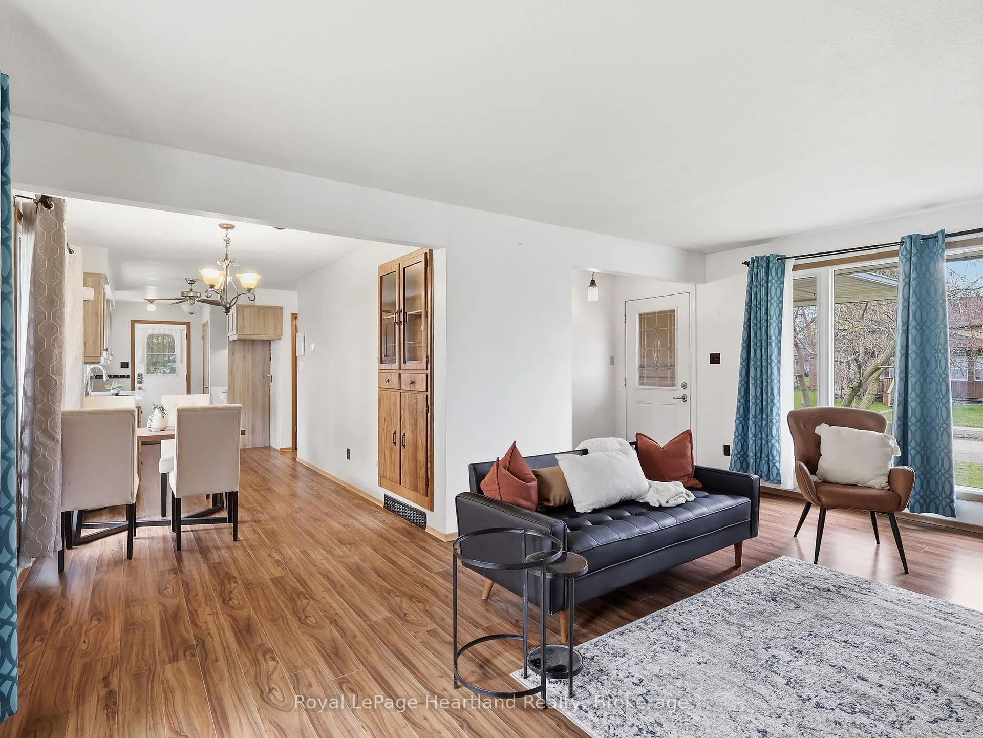 Photo 10 of 170 Queen Street S, Minto — HOMEH
