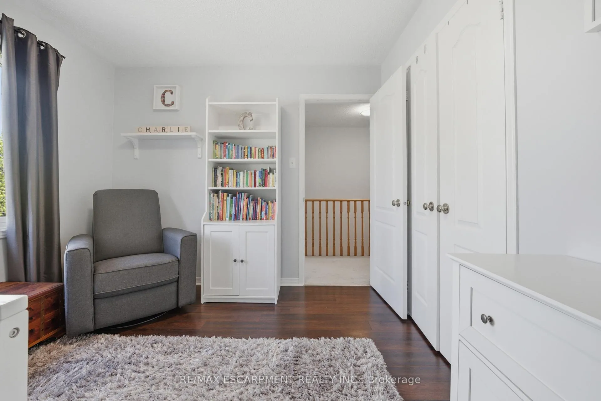 Photo 22 of 51 Harnesworth Crescent, Hamilton, Waterdown — HOMEH