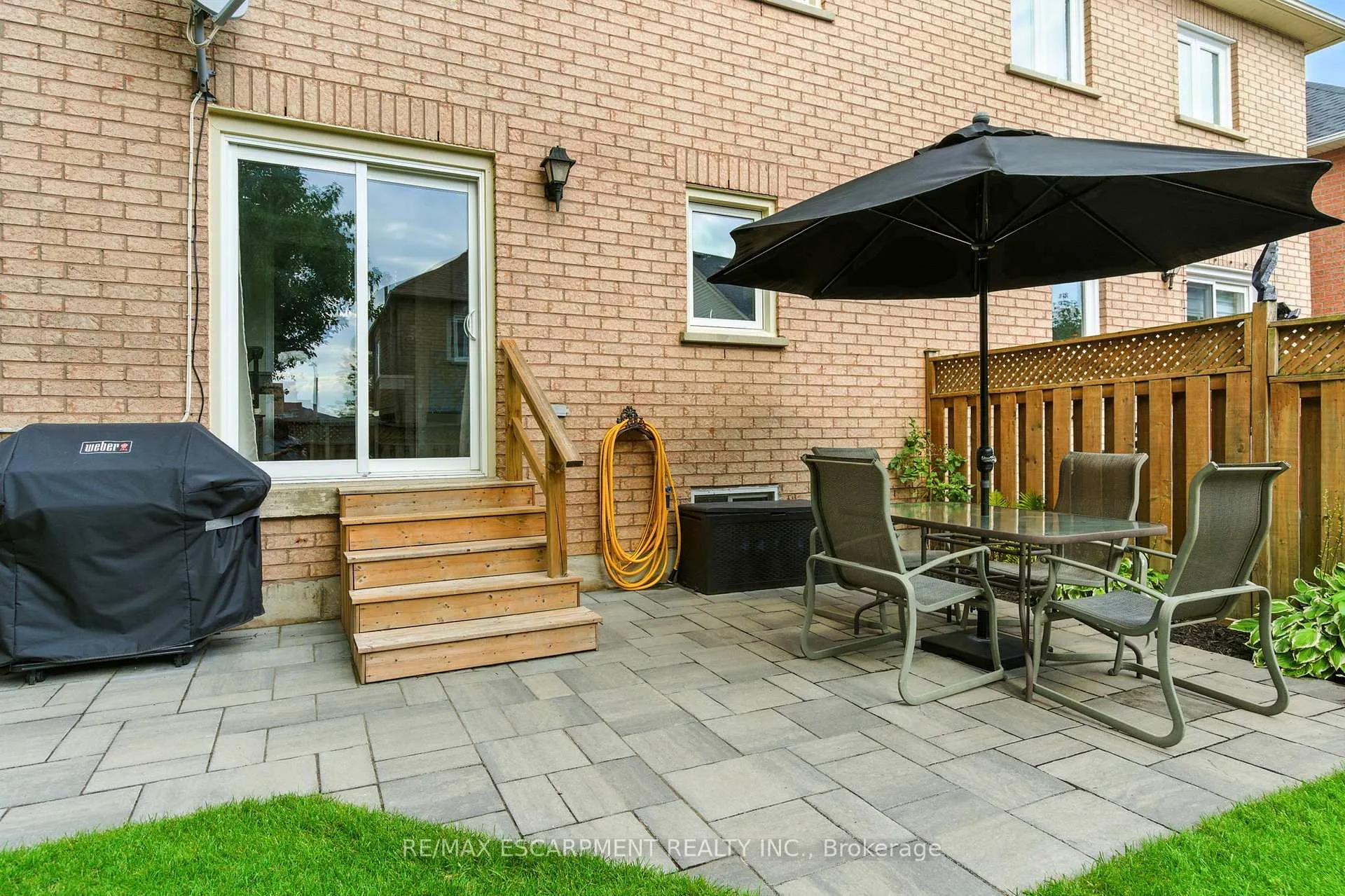 Photo 33 of 51 Harnesworth Crescent, Hamilton, Waterdown — HOMEH
