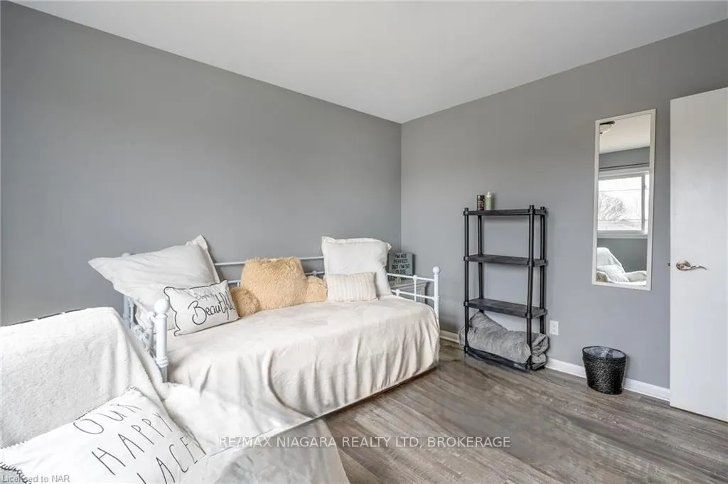 Photo 22 of 1075 Ontario Road, Welland, Lincoln/Crowland — HOMEH