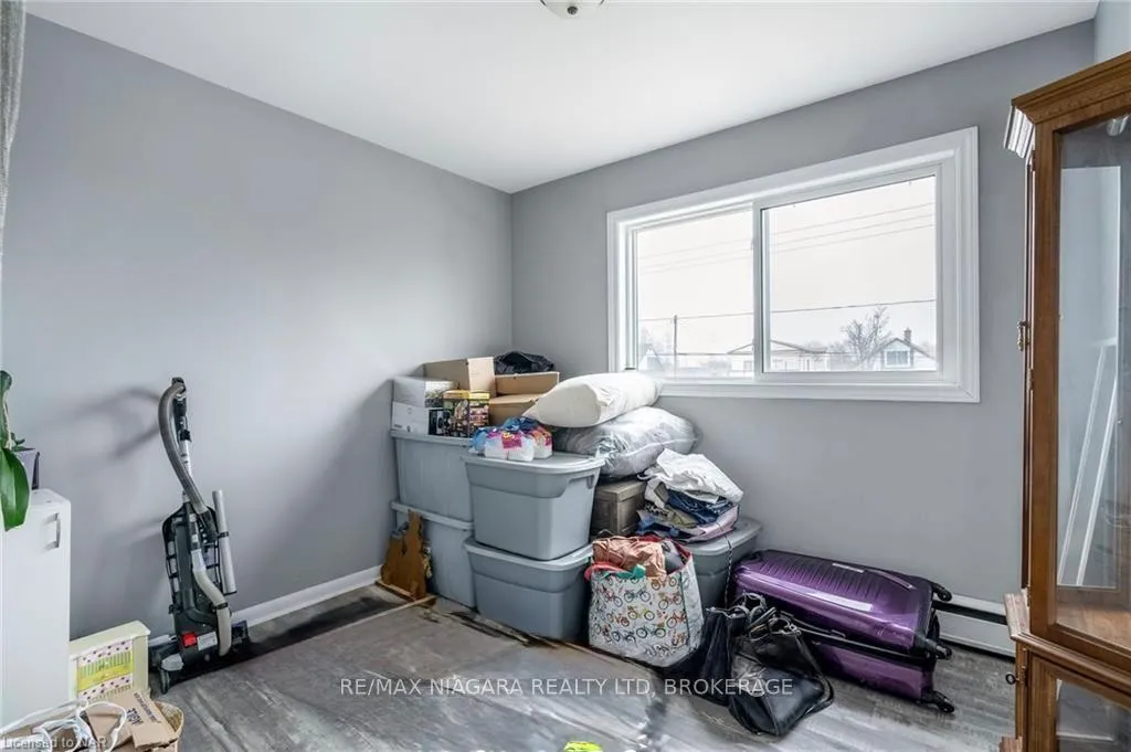 Photo 23 of 1075 Ontario Road, Welland, Lincoln/Crowland — HOMEH