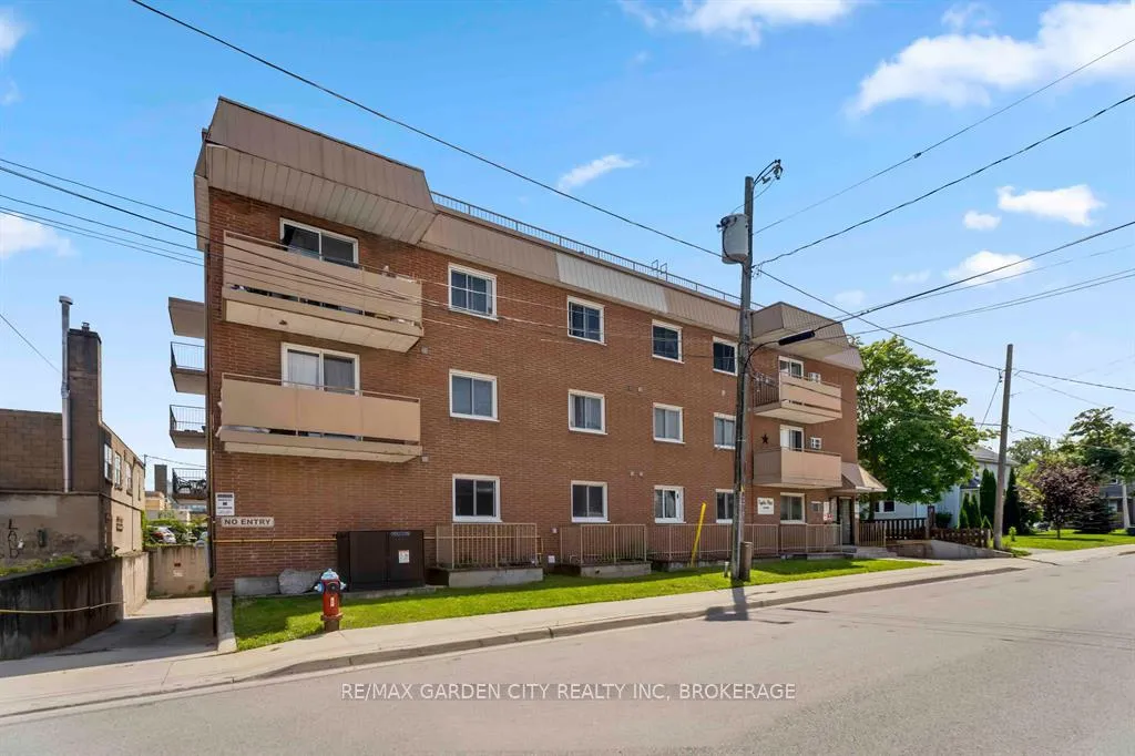 Photo of Unit 202, 4692 Crysler Avenue