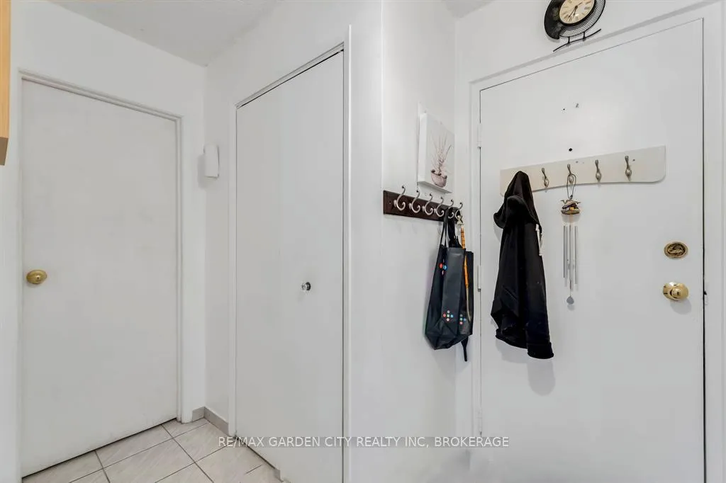 Photo 5 of Unit 202, 4692 Crysler Avenue, Niagara Falls, Downtown — HOMEH