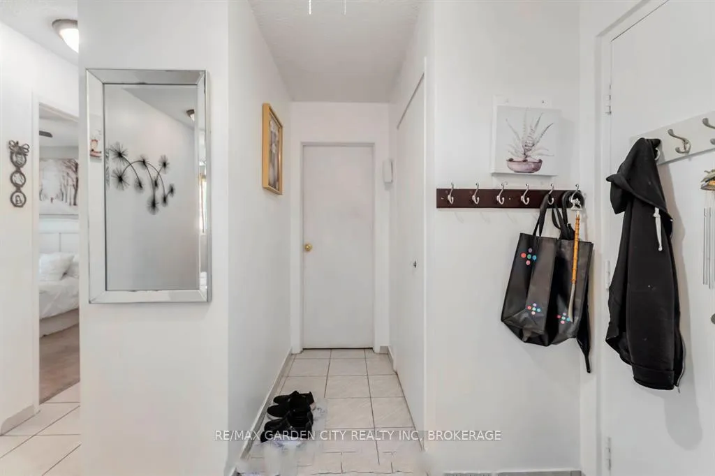 Photo 6 of Unit 202, 4692 Crysler Avenue, Niagara Falls, Downtown — HOMEH