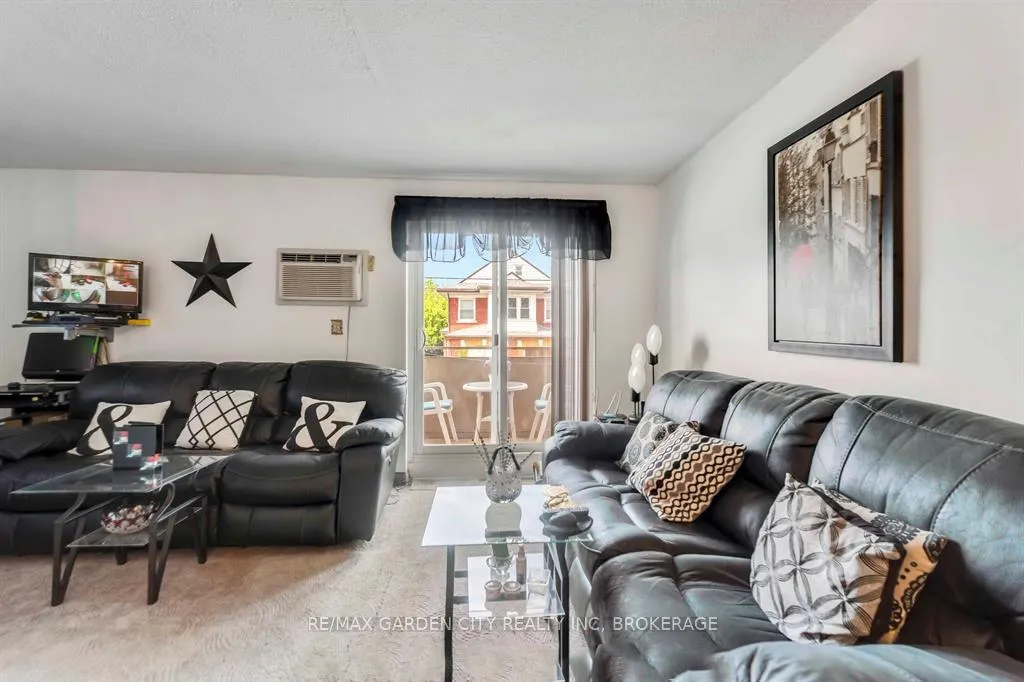 Photo 8 of Unit 202, 4692 Crysler Avenue, Niagara Falls, Downtown — HOMEH