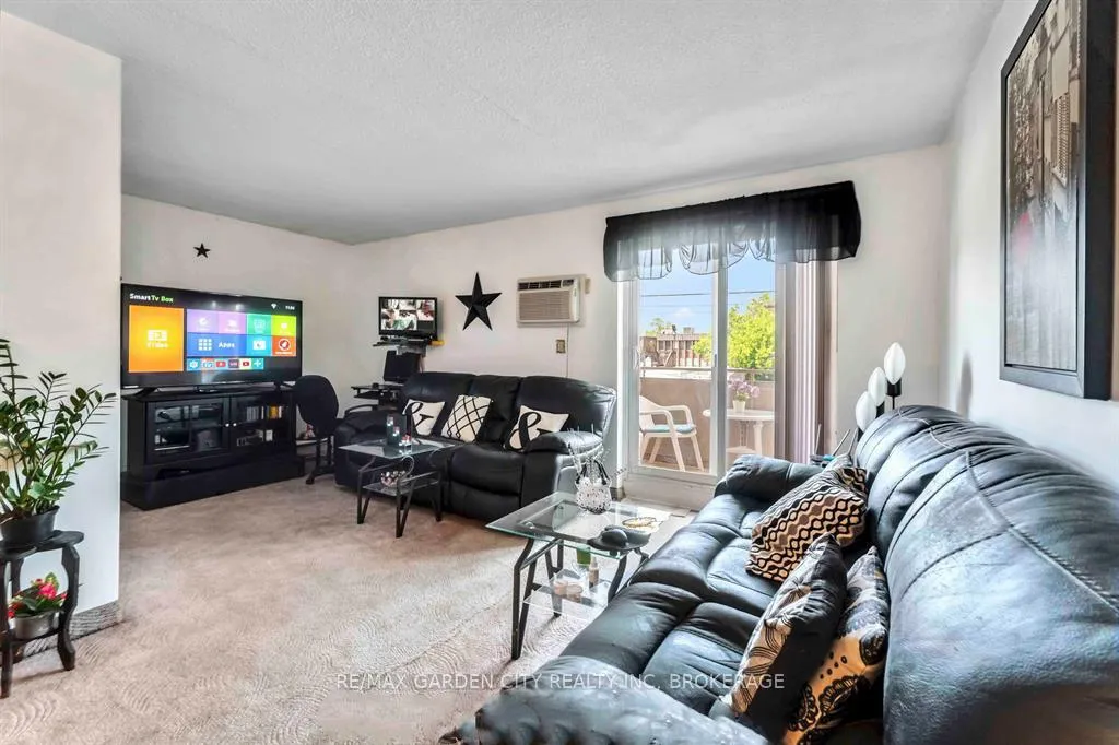 Photo 9 of Unit 202, 4692 Crysler Avenue, Niagara Falls, Downtown — HOMEH