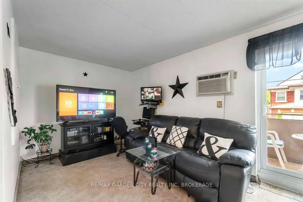 Photo 10 of Unit 202, 4692 Crysler Avenue, Niagara Falls, Downtown — HOMEH
