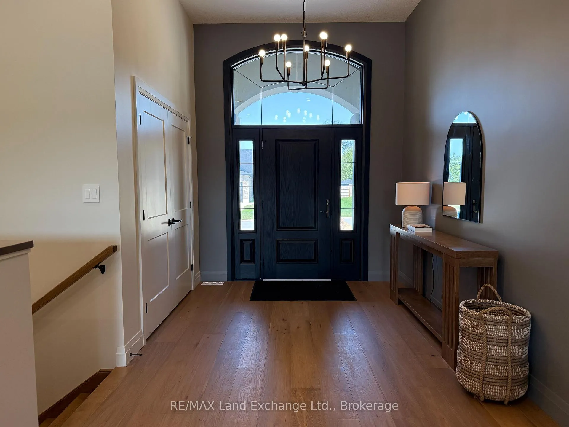 Photo 2 of 926 Bogdanovic Way, Huron-Kinloss — HOMEH
