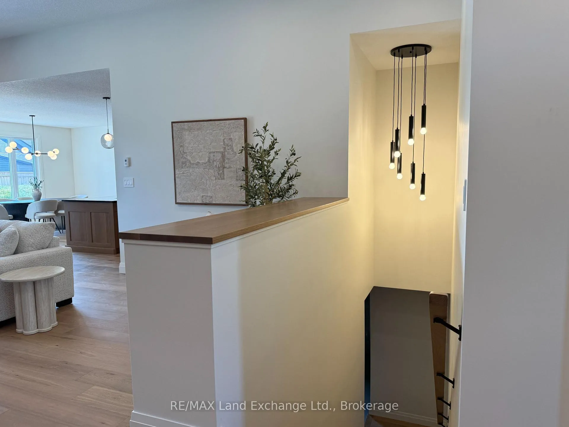 Photo 4 of 926 Bogdanovic Way, Huron-Kinloss — HOMEH