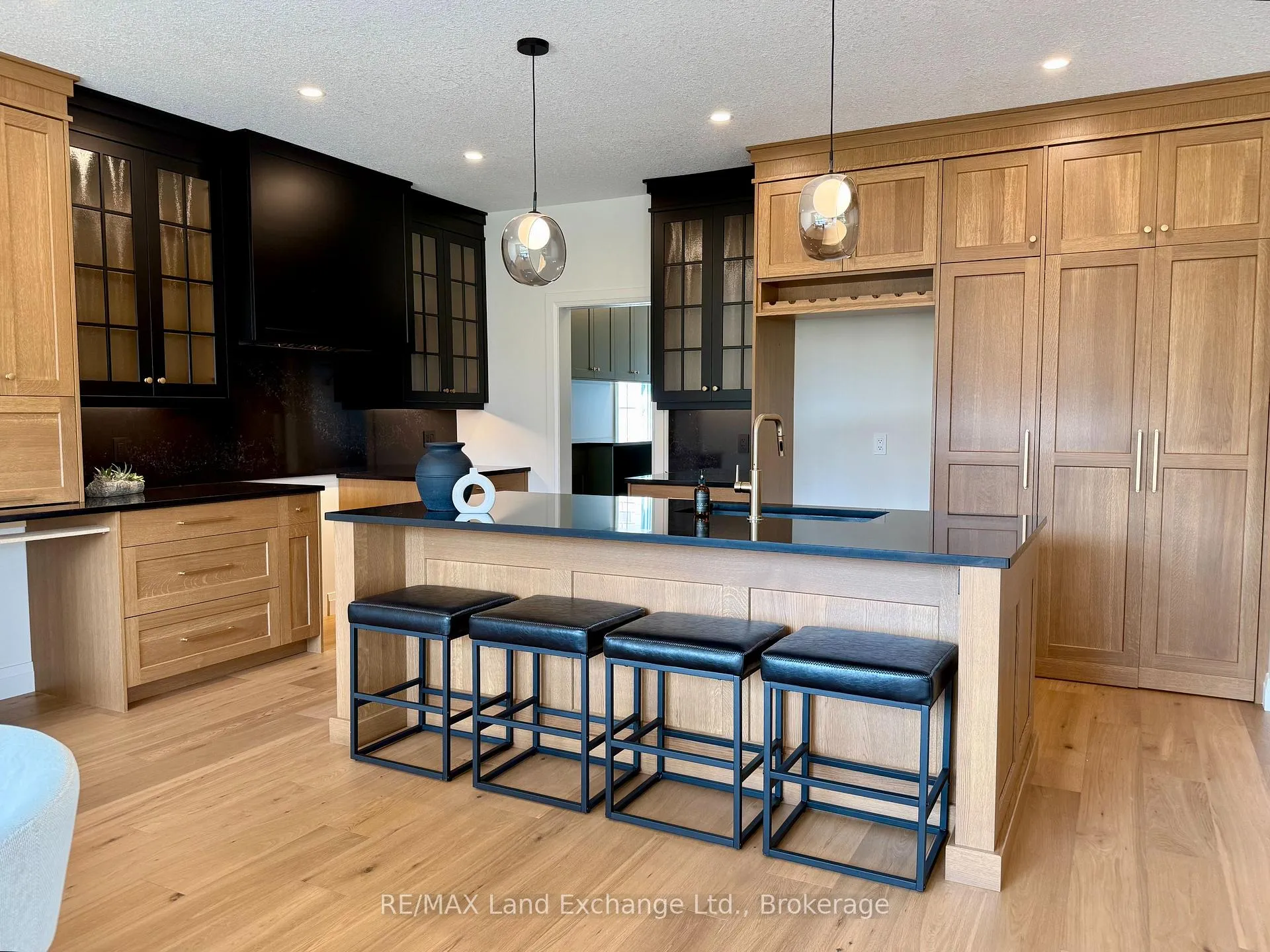 Photo 13 of 926 Bogdanovic Way, Huron-Kinloss — HOMEH