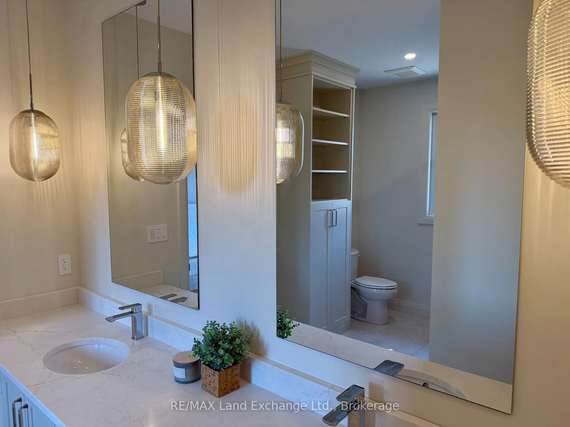 Photo 25 of 926 Bogdanovic Way, Huron-Kinloss — HOMEH