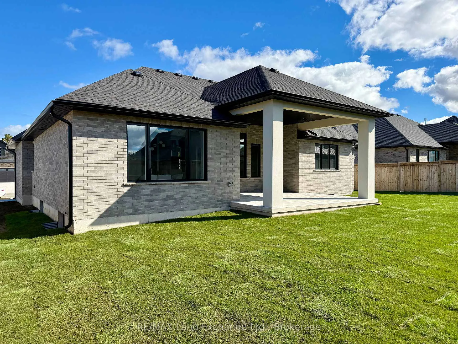Photo 30 of 926 Bogdanovic Way, Huron-Kinloss — HOMEH