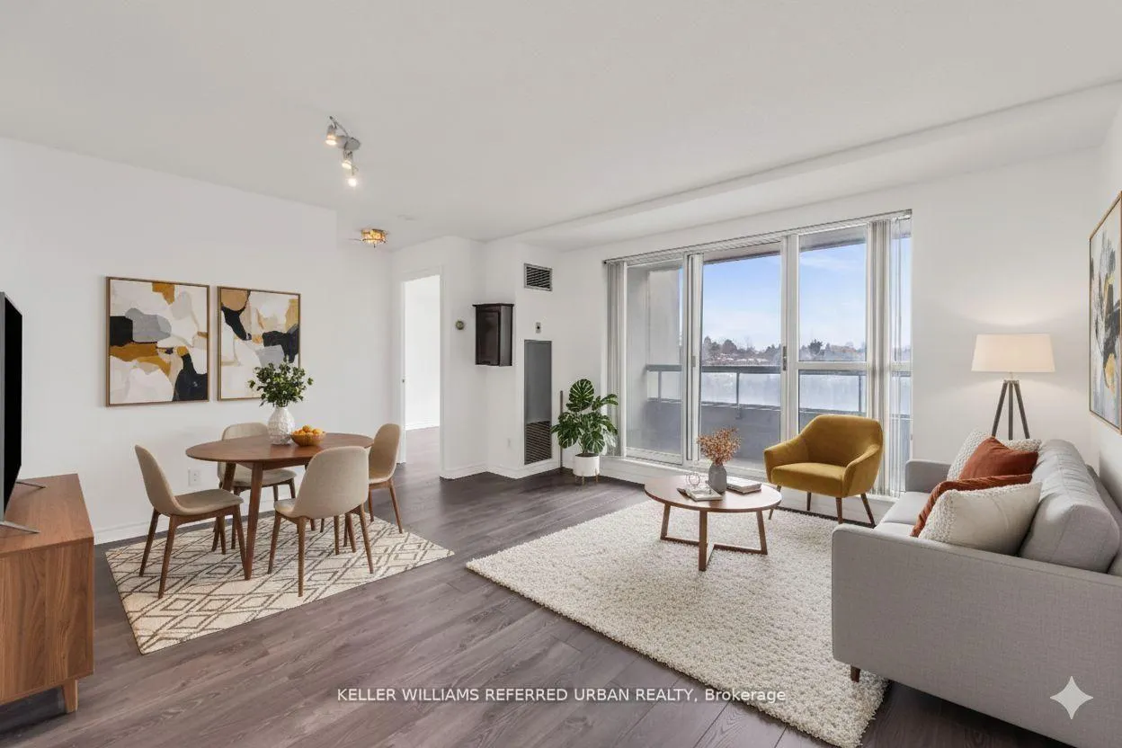 Front of Unit 608, 5039 Finch Avenue E