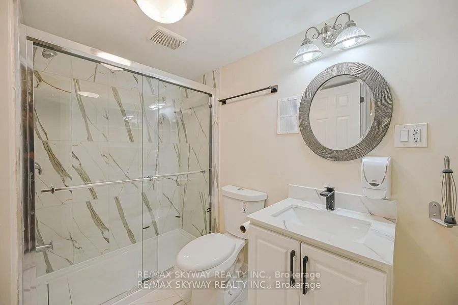 Photo 31 of 117 Richvale Drive S, Brampton, Heart Lake East — HOMEH