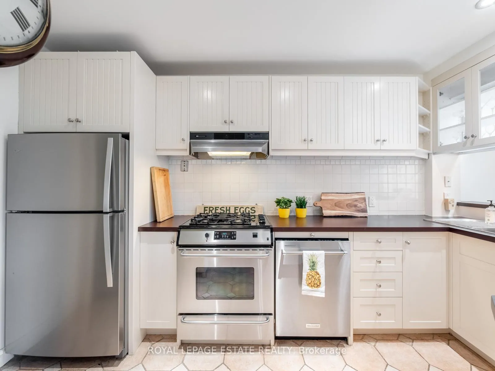 Photo 14 of 71 Glenmount Park Road, Toronto, East End-Danforth — HOMEH