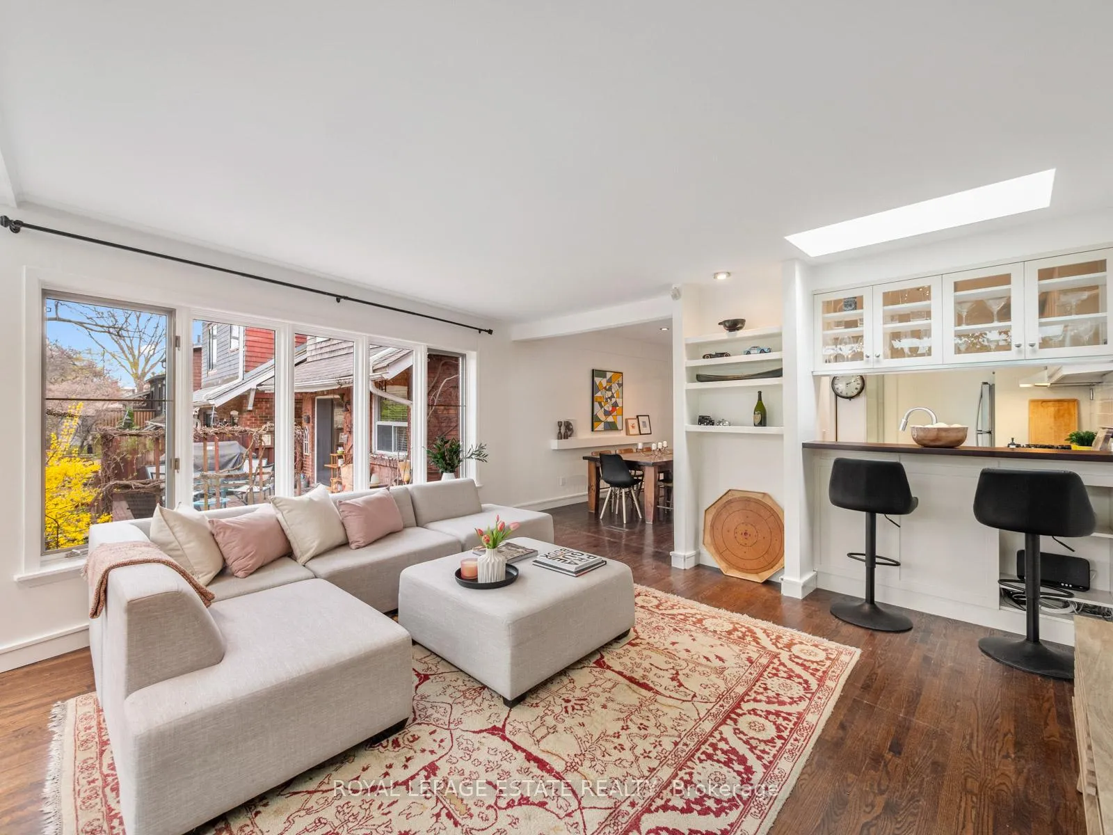 Photo 16 of 71 Glenmount Park Road, Toronto, East End-Danforth — HOMEH