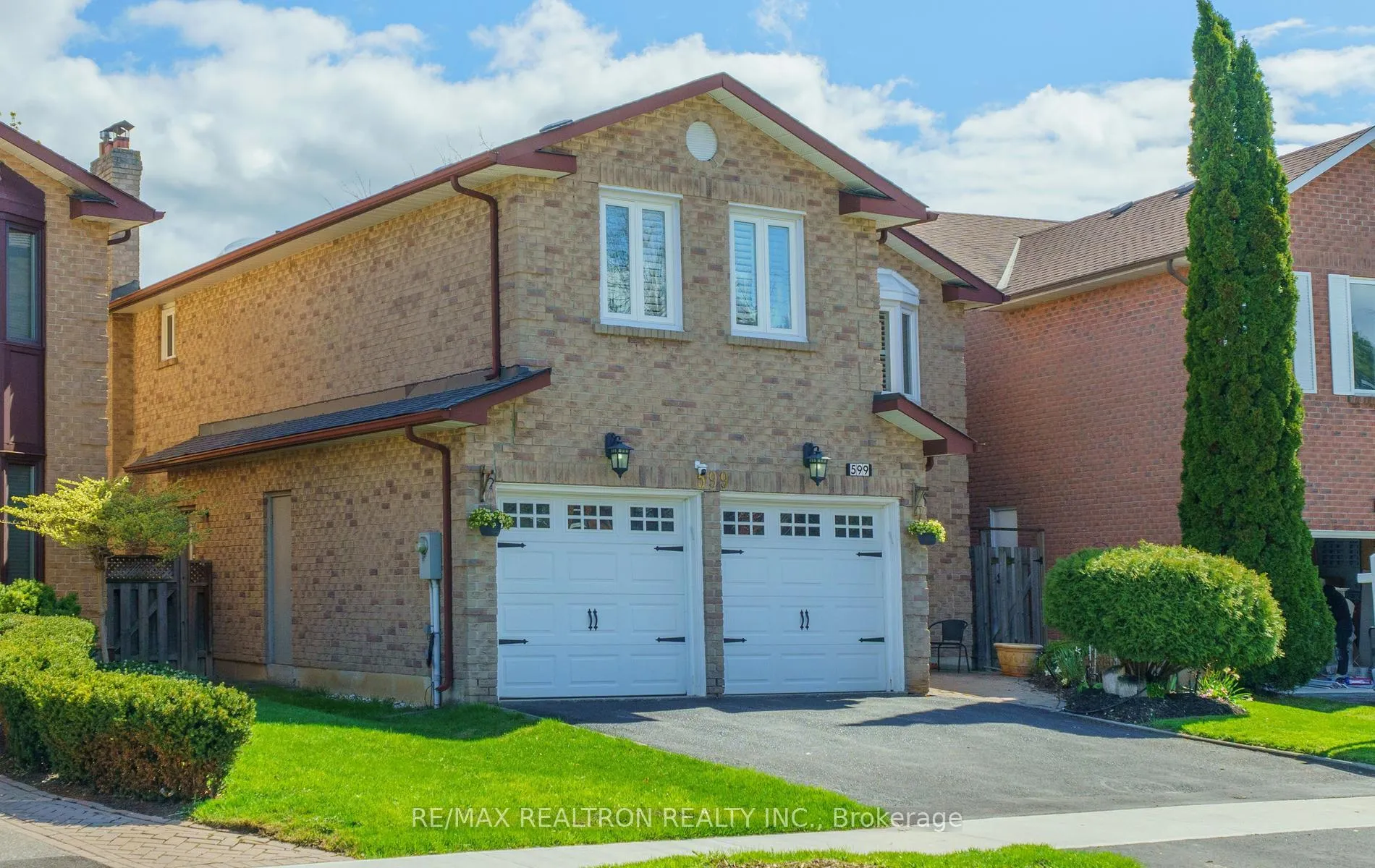 Photo 13 of 599 York Hill Boulevard, Vaughan, Crestwood-Springfarm-Yorkhill — HOMEH