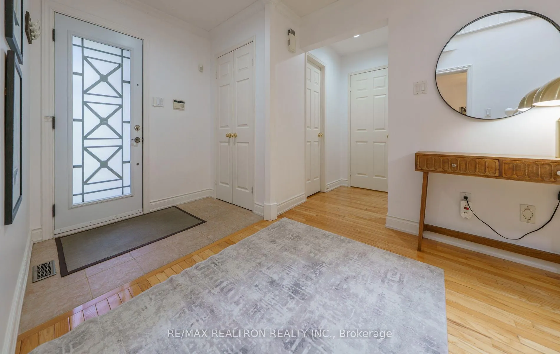 Photo 17 of 599 York Hill Boulevard, Vaughan, Crestwood-Springfarm-Yorkhill — HOMEH