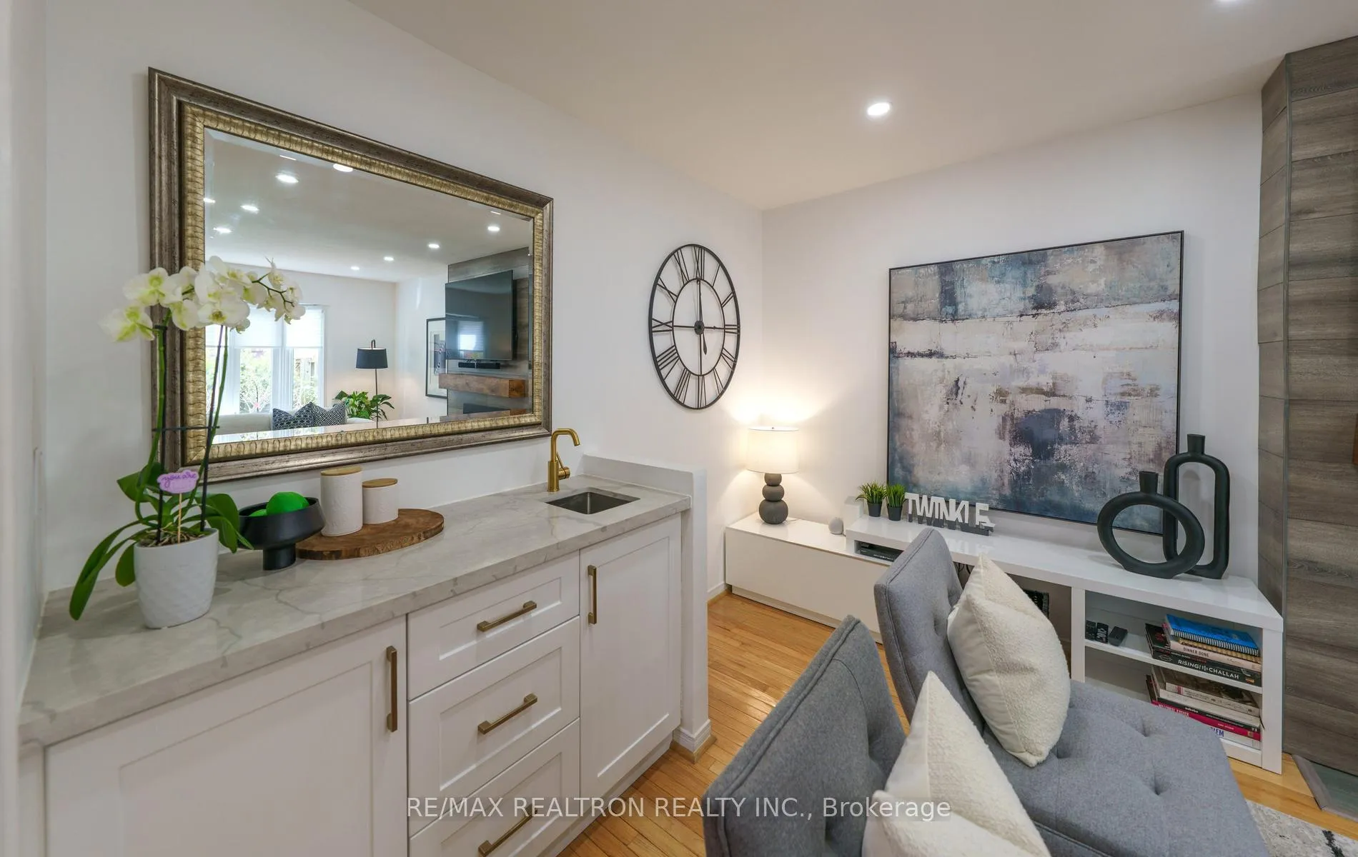 Photo 27 of 599 York Hill Boulevard, Vaughan, Crestwood-Springfarm-Yorkhill — HOMEH