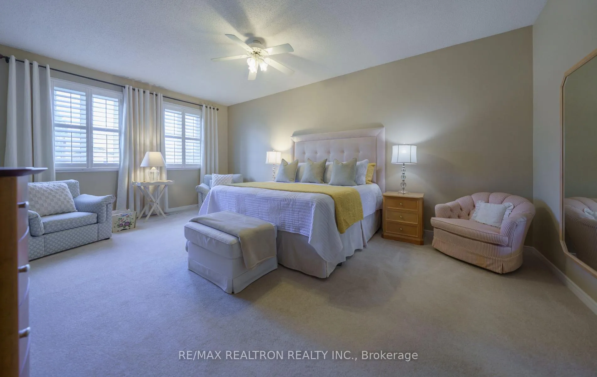 Photo 36 of 599 York Hill Boulevard, Vaughan, Crestwood-Springfarm-Yorkhill — HOMEH
