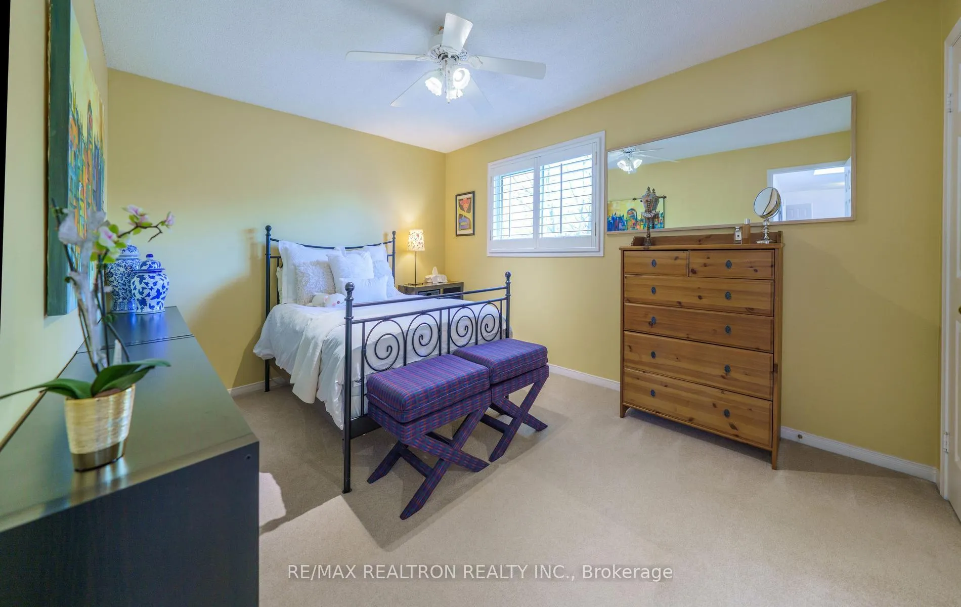 Photo 44 of 599 York Hill Boulevard, Vaughan, Crestwood-Springfarm-Yorkhill — HOMEH