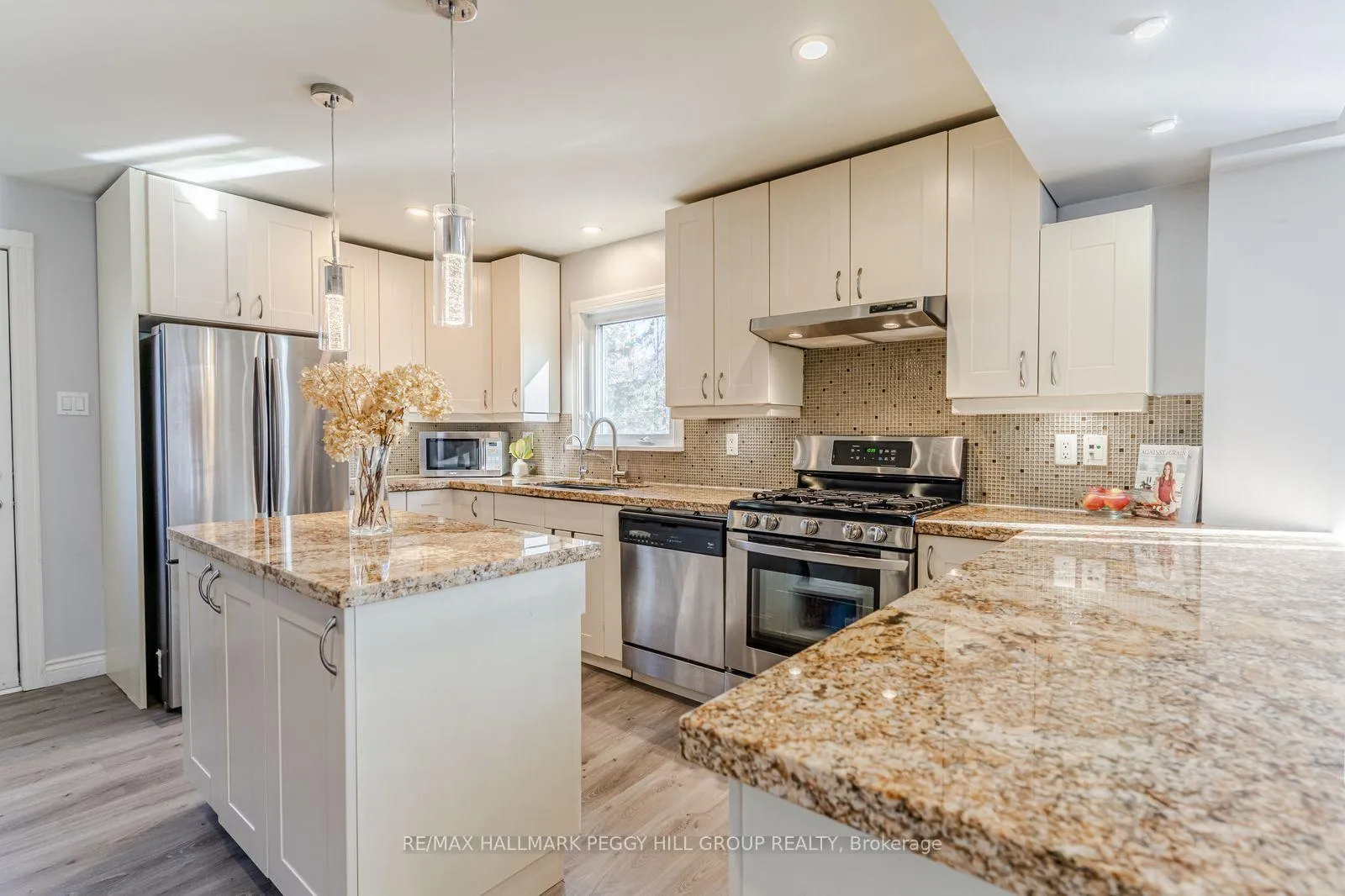 Photo 8 of 280 Private Street, Gravenhurst, Muskoka (S) — HOMEH