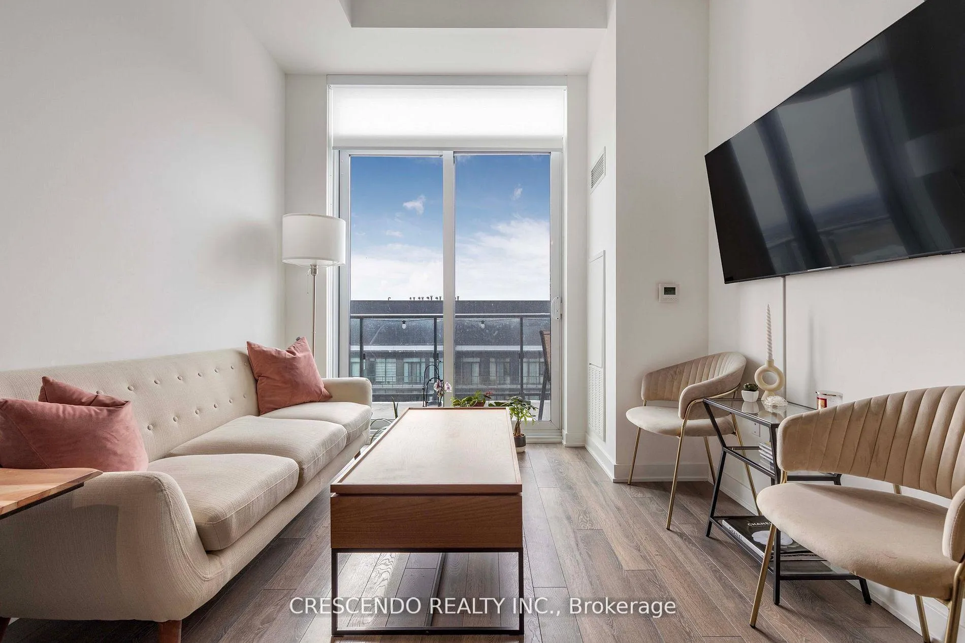Photo 11 of Unit 1207, 100 Eagle Rock Way, Vaughan, Maple — HOMEH