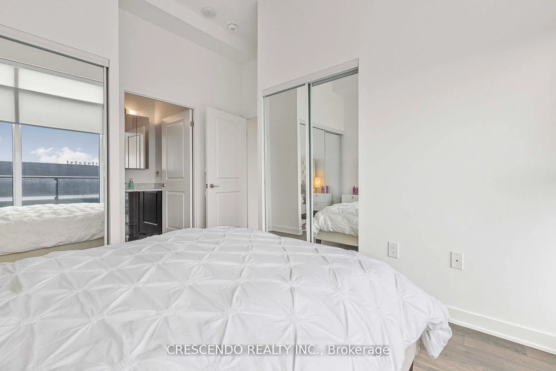Photo 19 of Unit 1207, 100 Eagle Rock Way, Vaughan, Maple — HOMEH