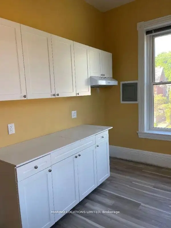Photo 8 of Unit 201, 105 Bridge Street E, Belleville, Belleville Ward — HOMEH