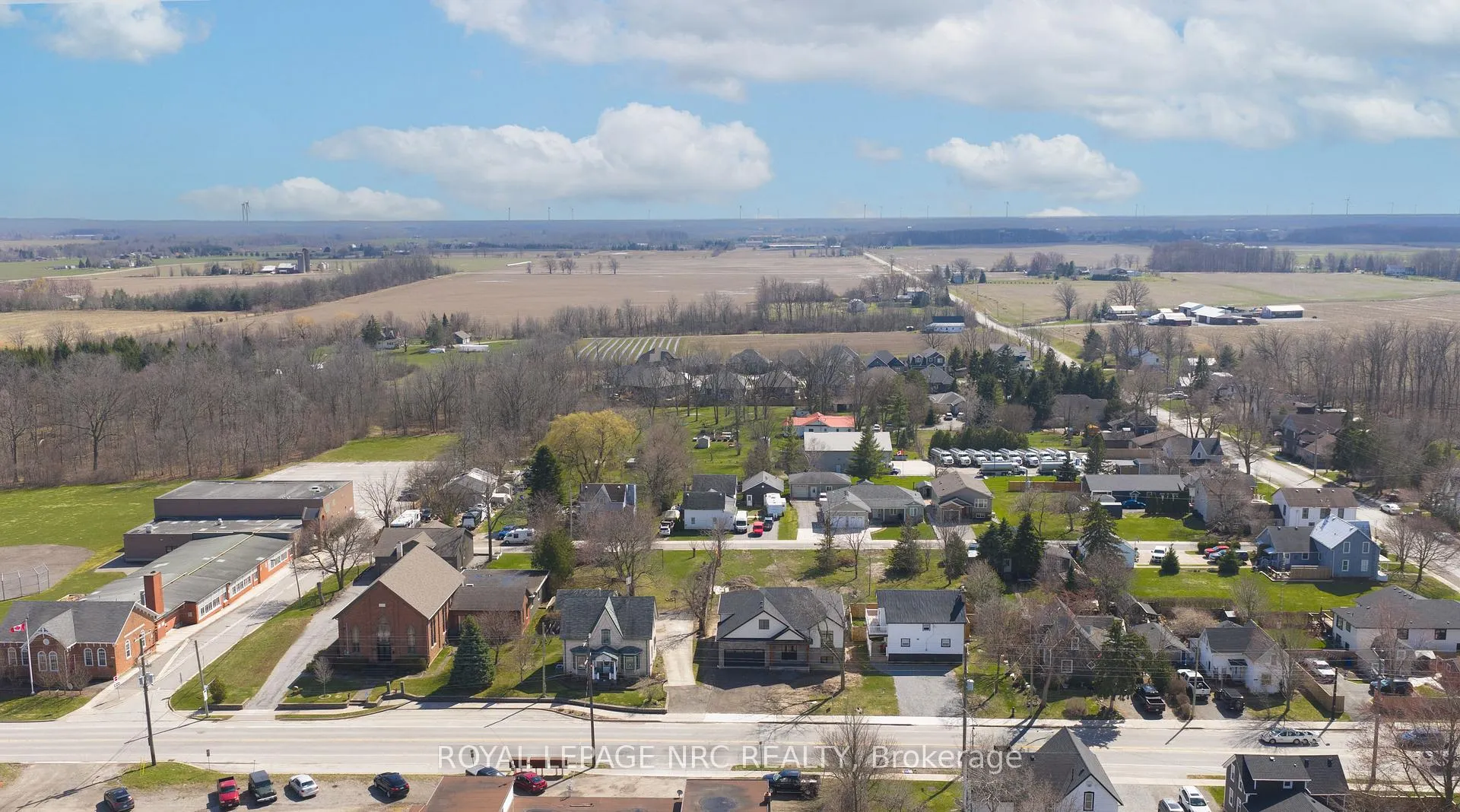 Photo 5 of 4173 Linden Street, Lincoln, Escarpment — HOMEH