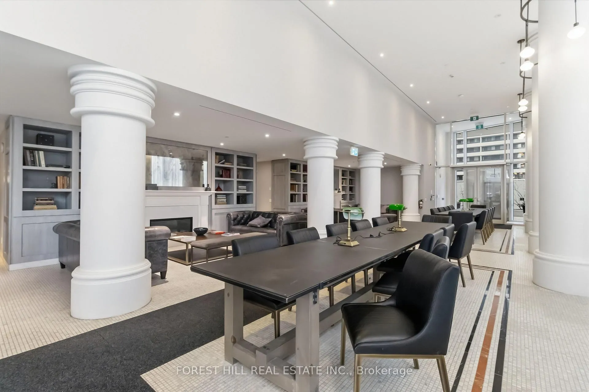 Photo 10 of Unit 819, 33 Helendale Avenue, Toronto, Yonge-Eglinton — HOMEH