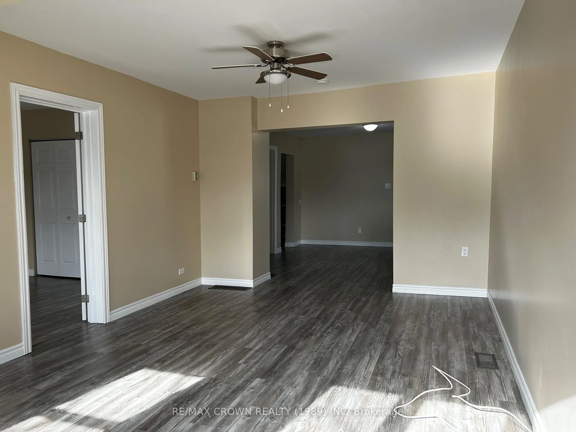 Photo 10 of 11 Ontario Avenue, Kapuskasing — HOMEH
