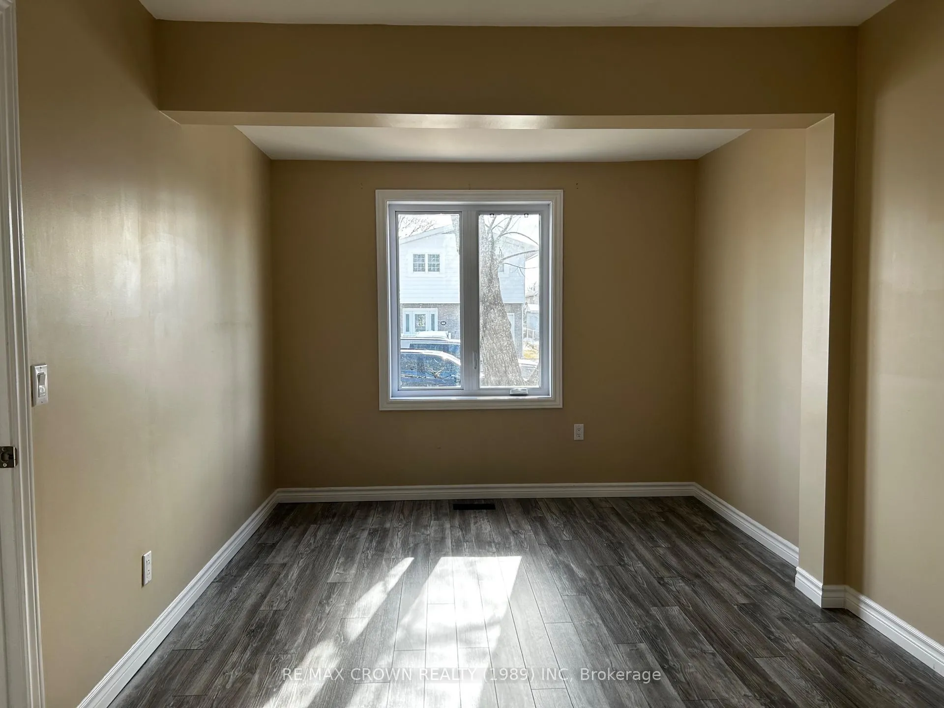 Photo 11 of 11 Ontario Avenue, Kapuskasing — HOMEH