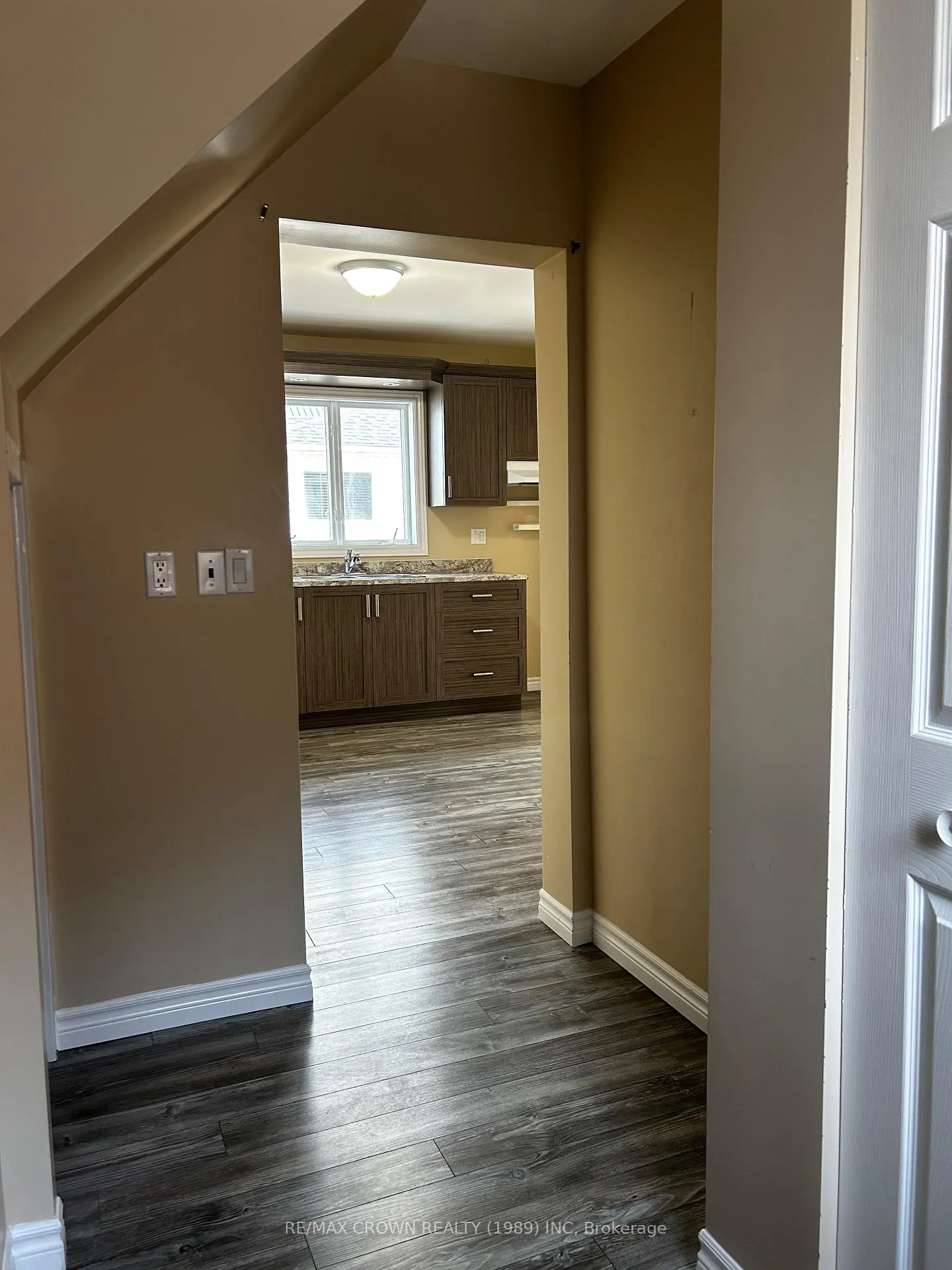 Photo 14 of 11 Ontario Avenue, Kapuskasing — HOMEH
