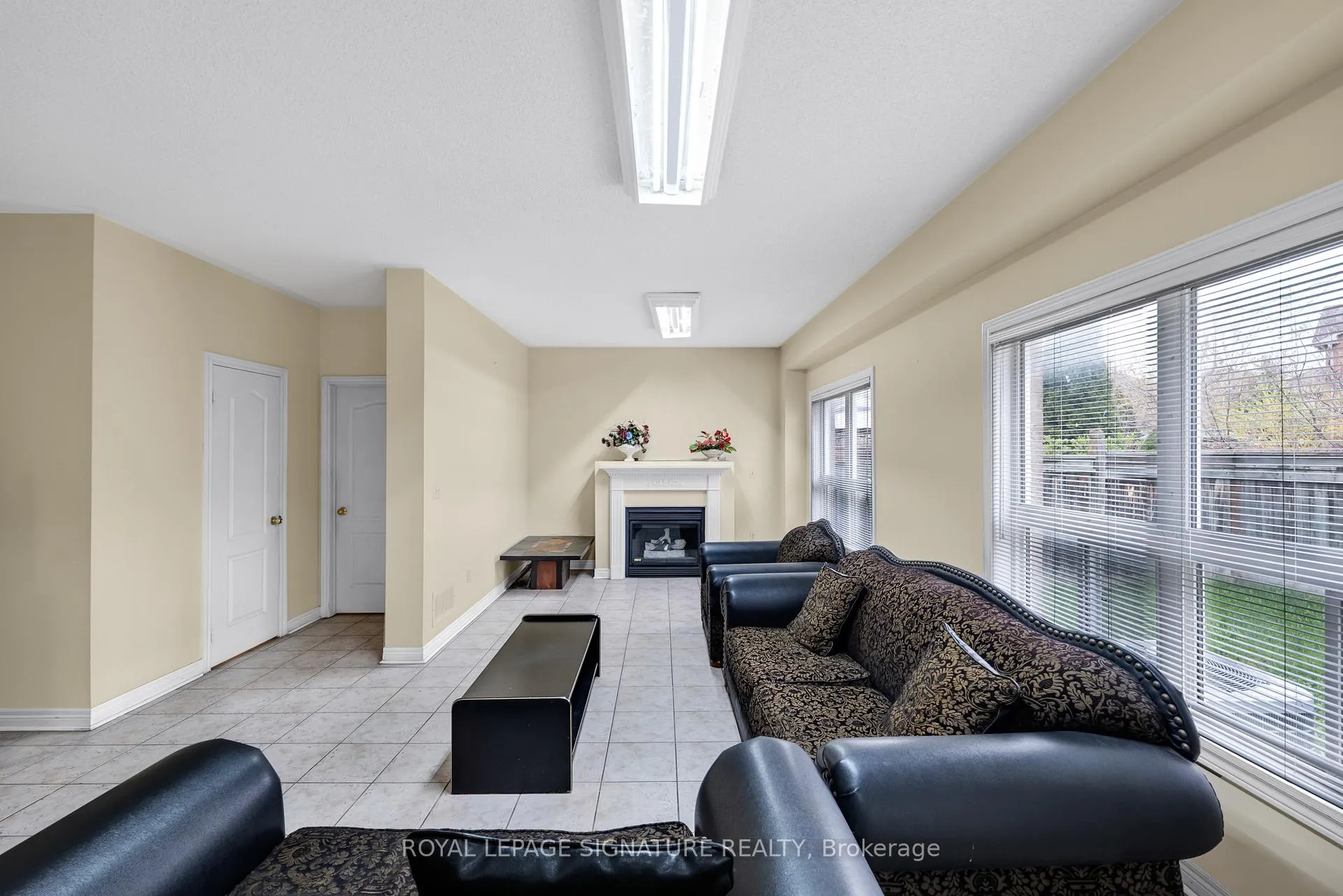 Photo 12 of 88 Moraine Drive, Vaughan, Vellore Village — HOMEH