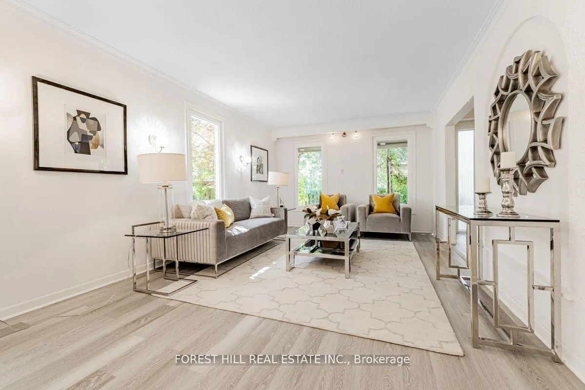 Photo 5 of 2977 Bayview Avenue, North York, Bayview Village — HOMEH